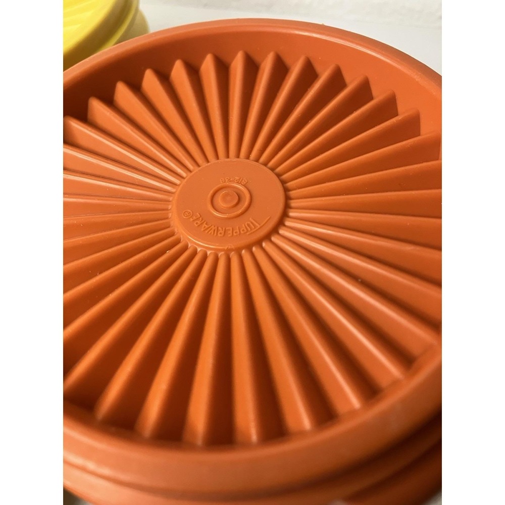 VTG 1970's Tupperware Harvest Snack Bowls Servalier Gold Burnt Orange Avocado - Picture 10 of 13